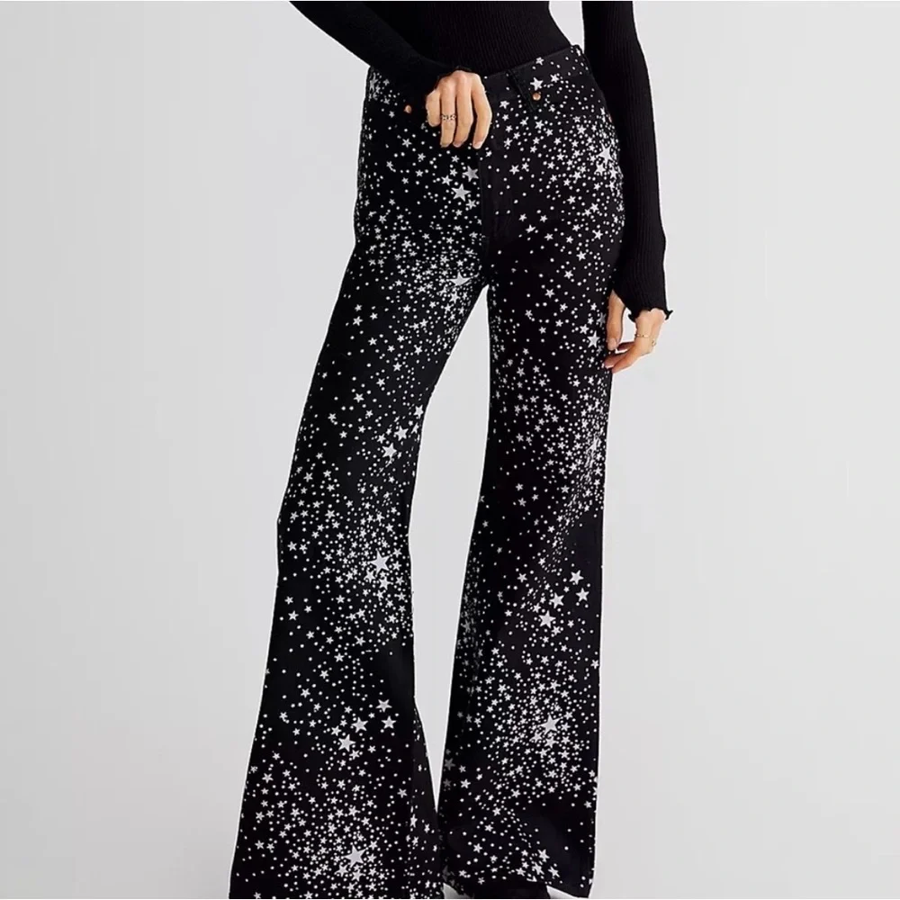 Wrangler x Free People Wanderer High Rise Flare Jeans Star Struck Black — 27/34 - Picture 2 of 15